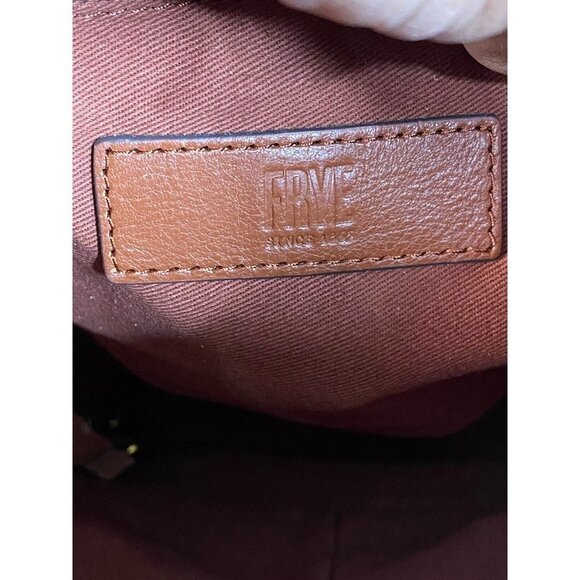 Frye Womens Db323 Shoulder Bag Brown Leather Snap Phone Pocket M New - Picture 12 of 12